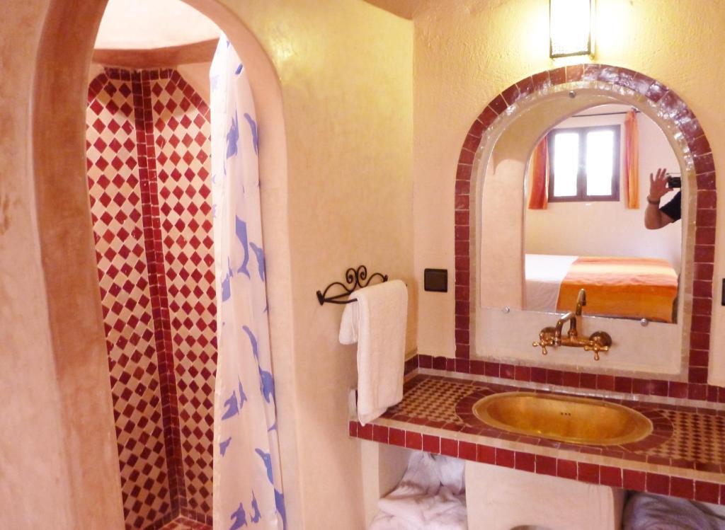 Auberge La Source Мерзуга Номер фото